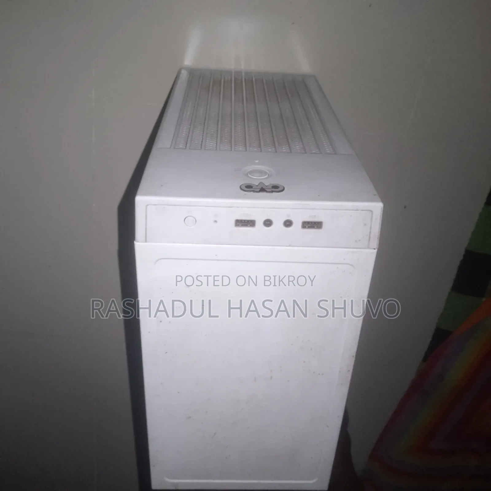 Gigabyte GA-H110MSTX-HD3-ZK 4GB Intel Core I5 SSD 128GB