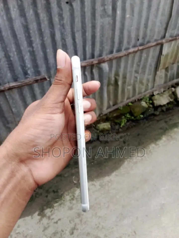 Apple iPhone 7 Plus 128 GB Silver