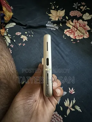 গুগল পিক্সেল ৭ ১২৮ জিবি হোয়াইট