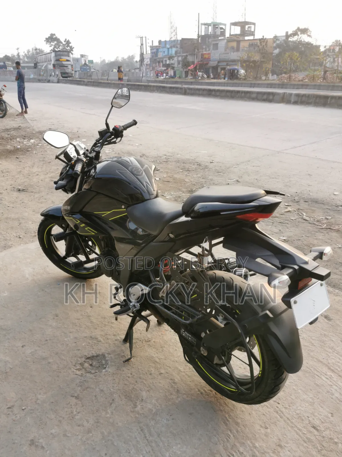Suzuki Gixxer Fi ABS 2024 Black