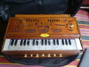 হারমোনিয়াম