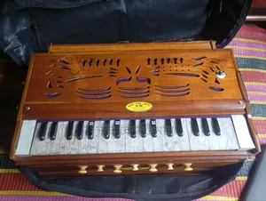 হারমোনিয়াম