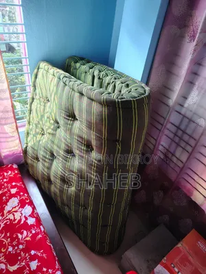 Bed mattress or floor mattress
