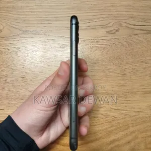 Apple iPhone 11 64 GB Black