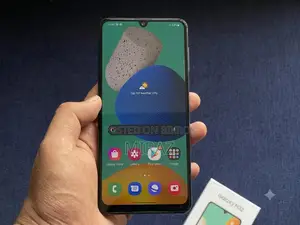 Samsung Galaxy M32 128 GB Blue