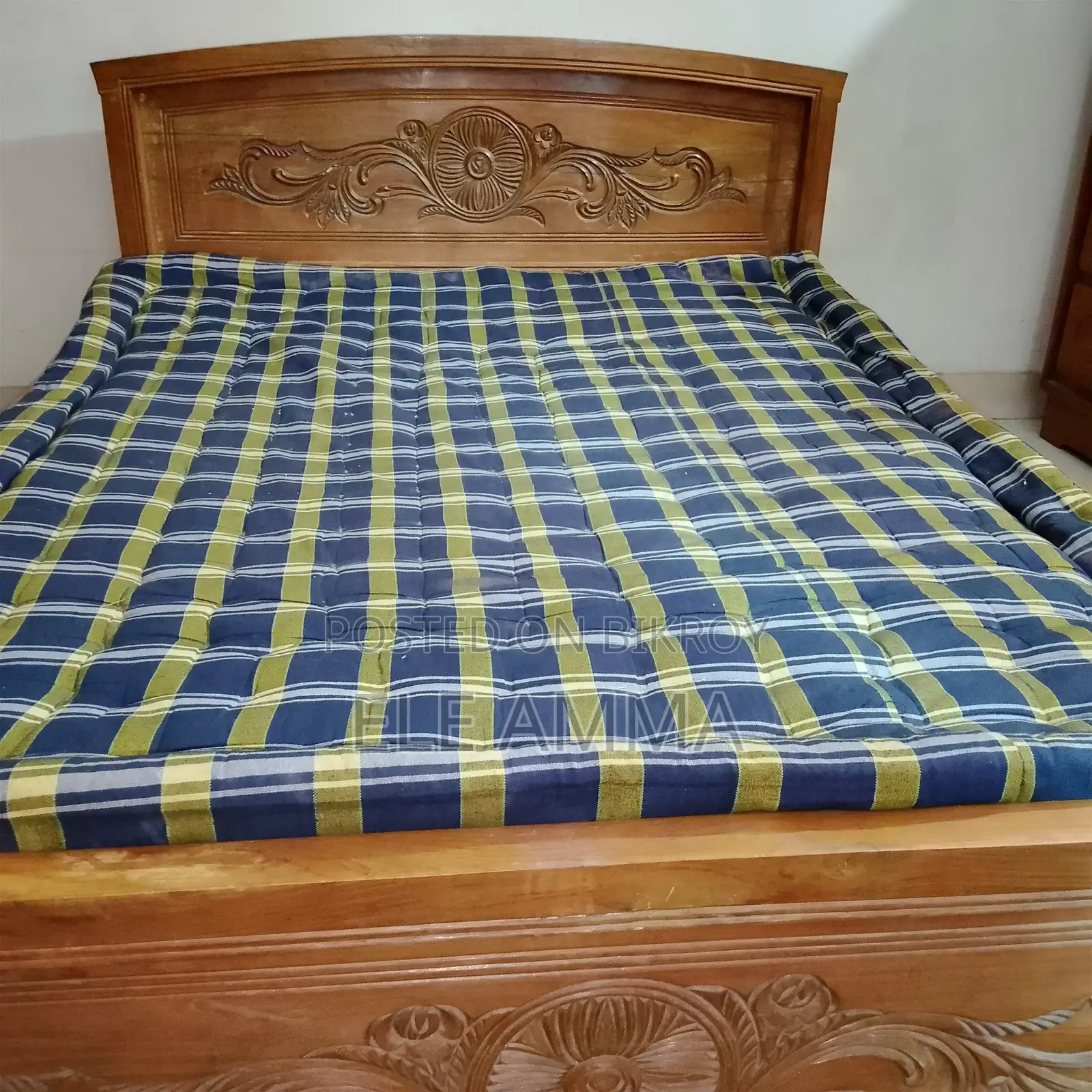 Bed Frame With Mattress