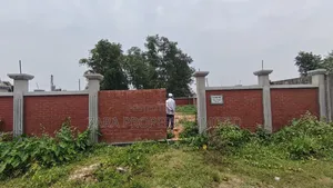 3 Katha East-facing plot on 36 feet road in Sector 9