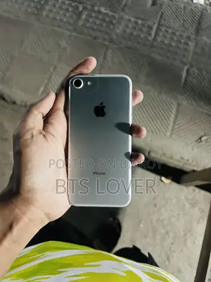 Apple iPhone 7 128 GB Gray