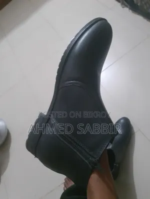Full Fresh Black Boots