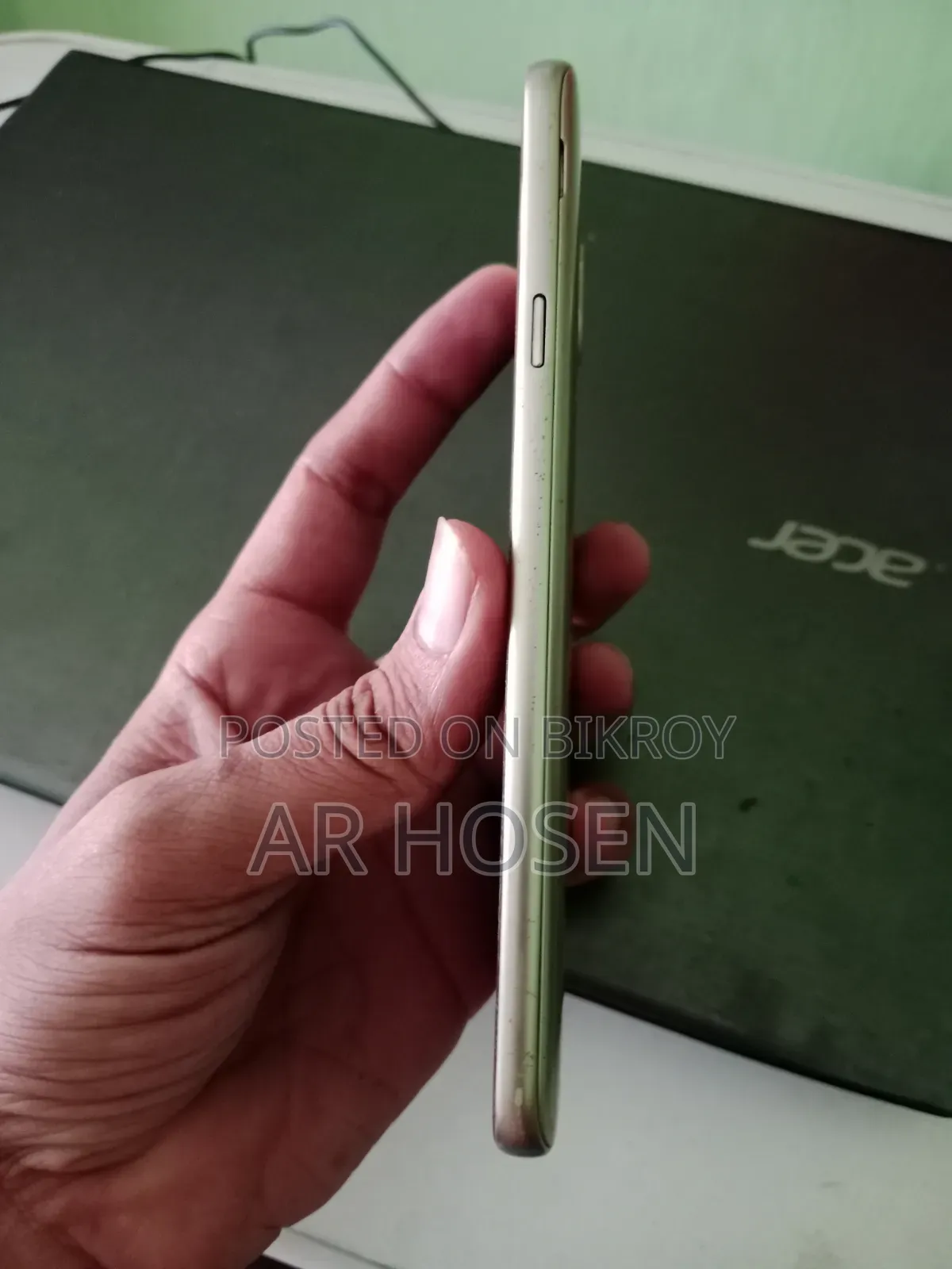 Samsung Galaxy J4 32 GB Gold