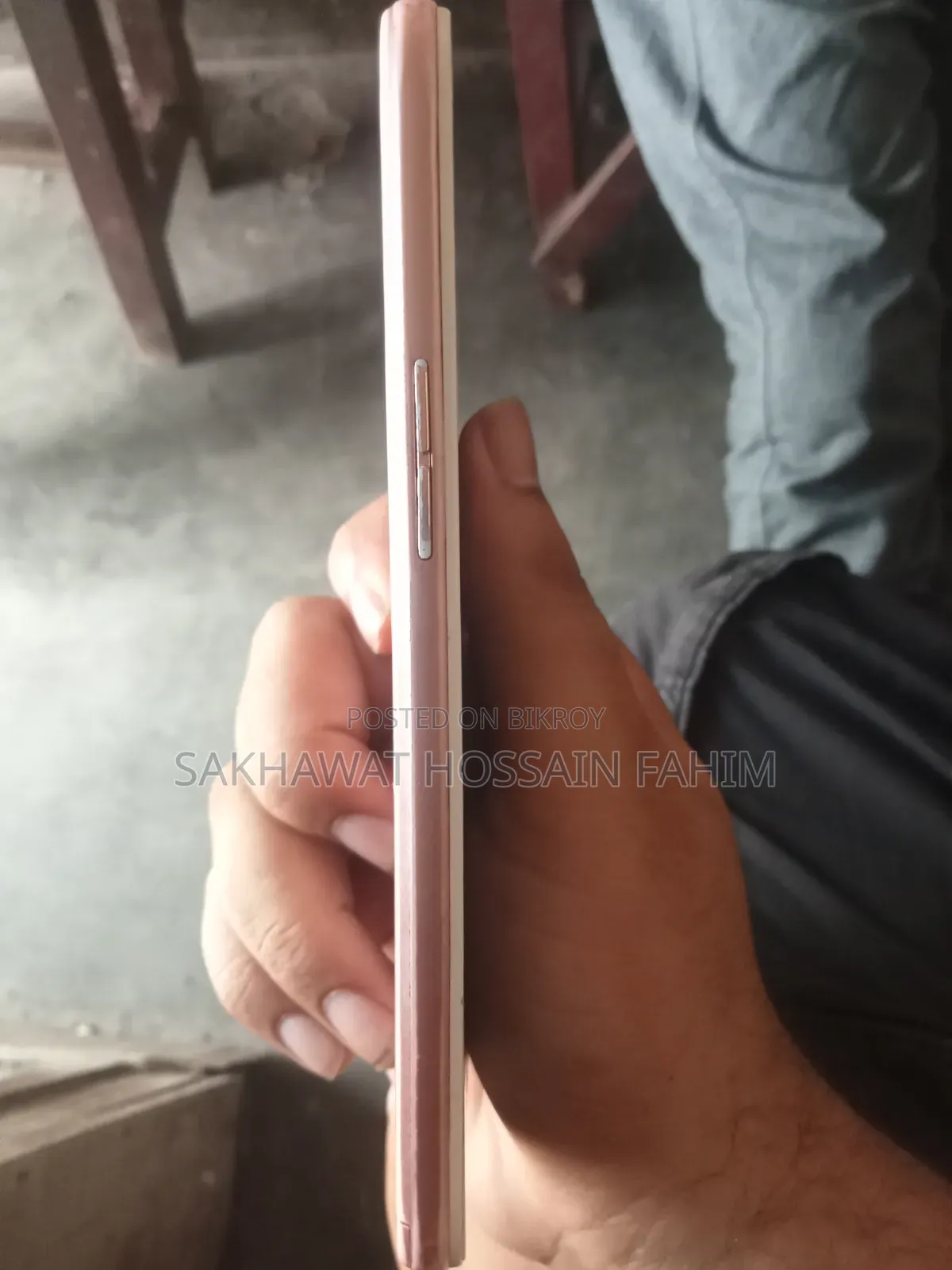Oppo F1s 64 GB Gold