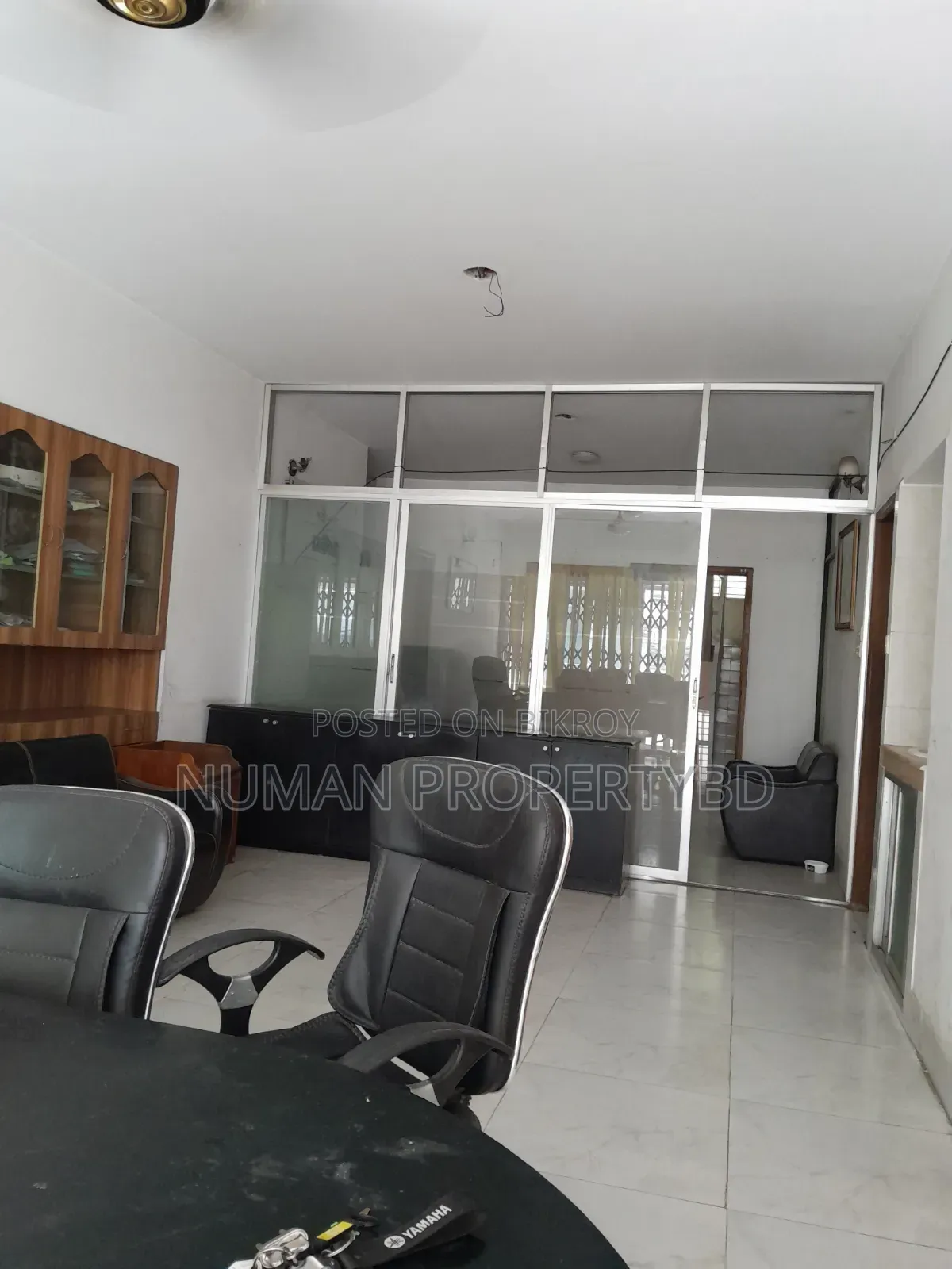 4bdrm Apartment in Numan Property Bd, Basundhara for Rent