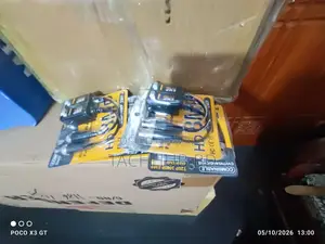 Cctv Camera Power Supply Outdoor Box Adopter 12v-2a And Video Balloon