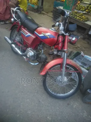 Honda 2000 Red