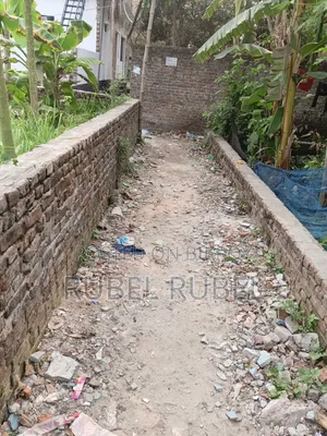 I want to sell the land, if anyone wants to take it, they can, it is walled