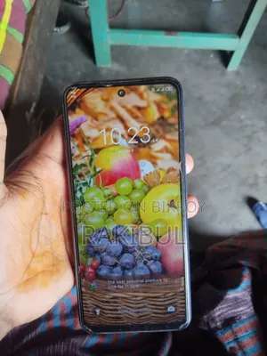 Tecno Pova 4 128 GB Blue