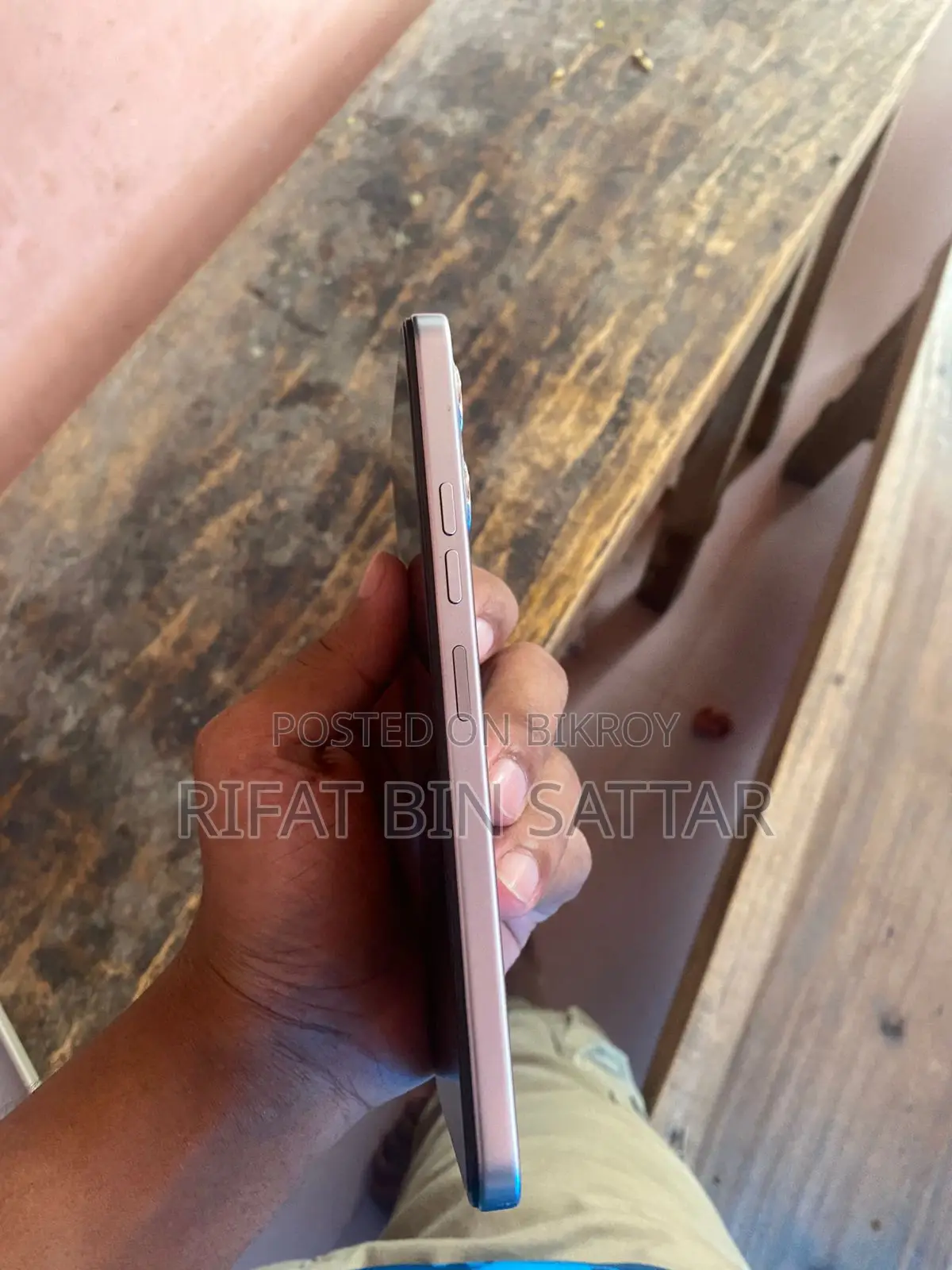 Tecno 64 GB Silver