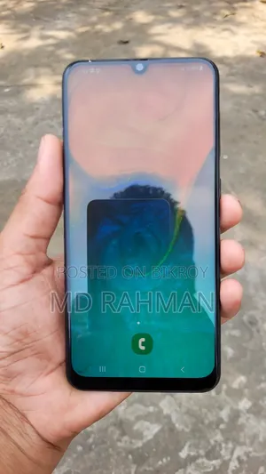 Samsung Galaxy A30 64 GB Black