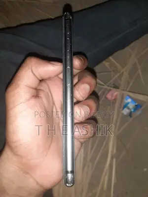 Apple iPhone 8 64 GB Black