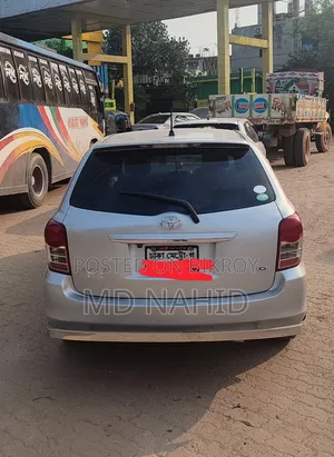 টয়োটা এক্সিও ২০১০ সিলভার