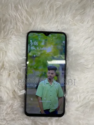 Samsung Galaxy M20 32 GB Black