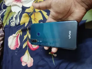 ভিভো ওয়াই২০ ৬৪ জিবি কালো