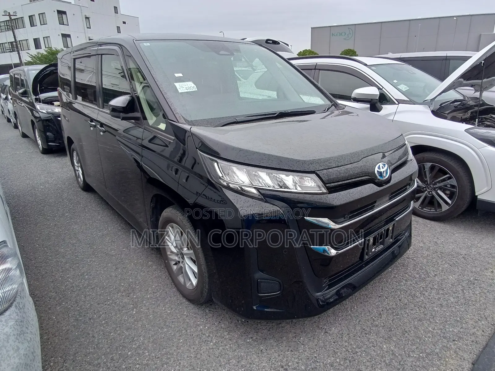 Toyota Noah 2022 Black
