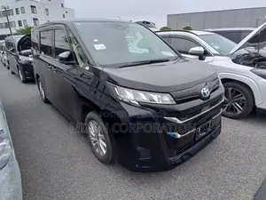 Toyota Noah 2022 Black