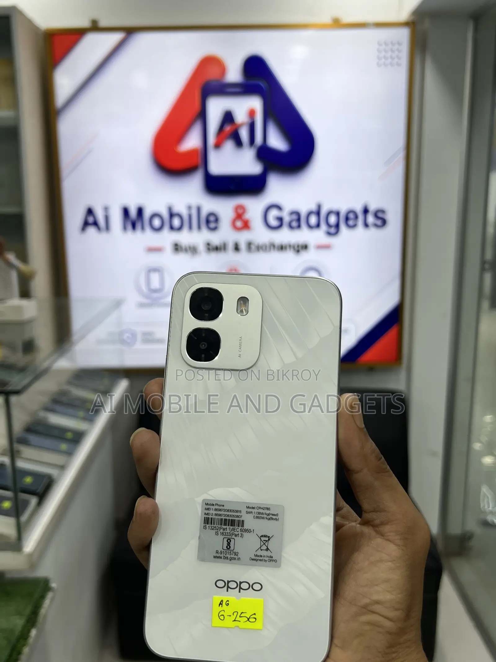 Oppo A6 256 GB White