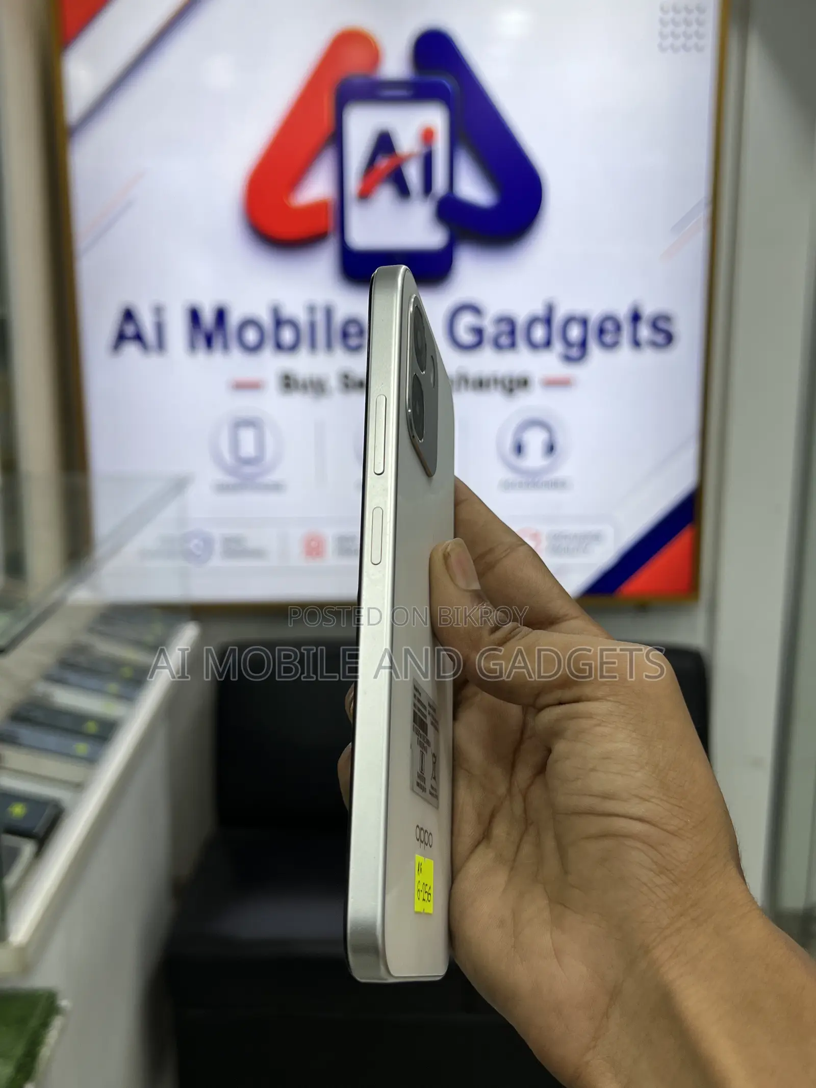 Oppo A6 256 GB White