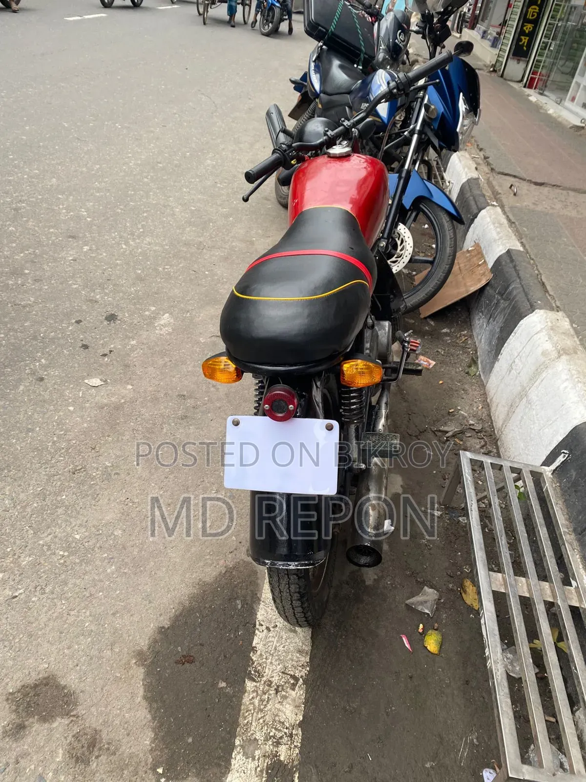 Honda Hornet 2026 Red