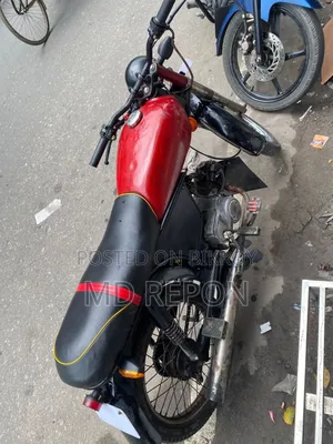 Honda Hornet 2026 Red
