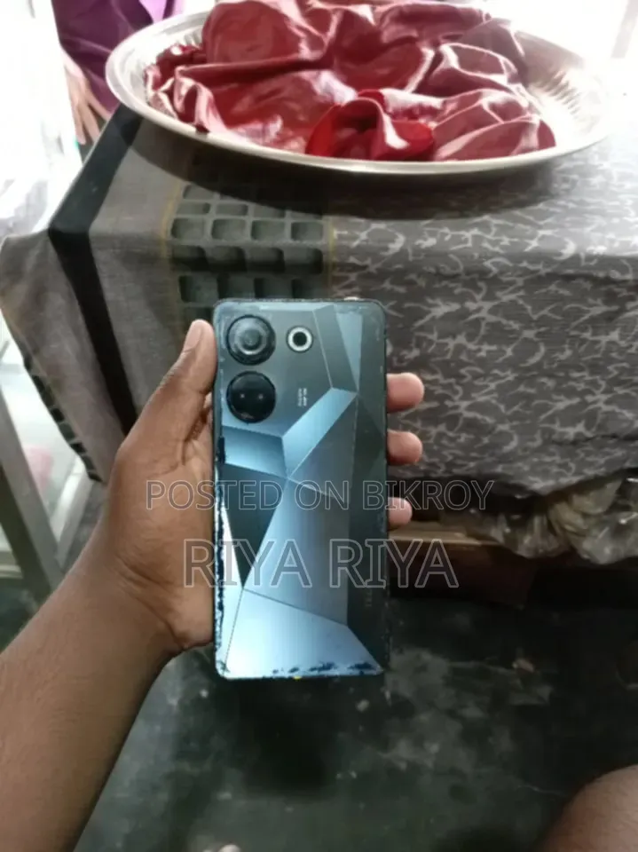 New Tecno Camon 20 Pro 256 GB Black