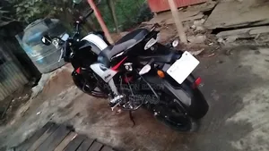 নতুন TVS Apache RTR 160 4V 2025 কালো