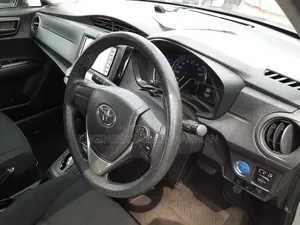 Toyota Axio 1.5 X 2WD 2020 Silver