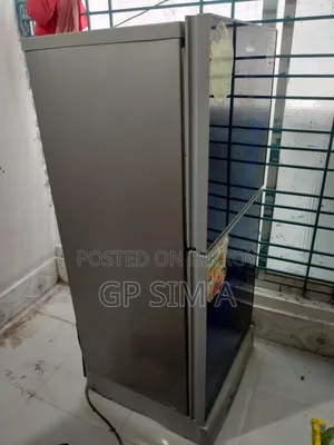 রেফ্রিজারেটর