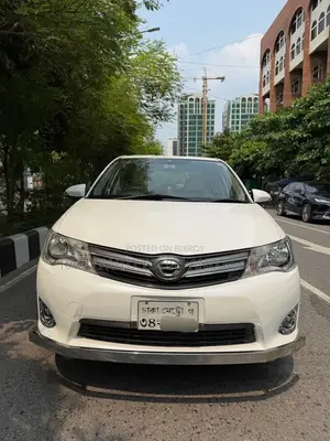 ভাড়ার জন্য এক্সিও (Axio) গাড়ি