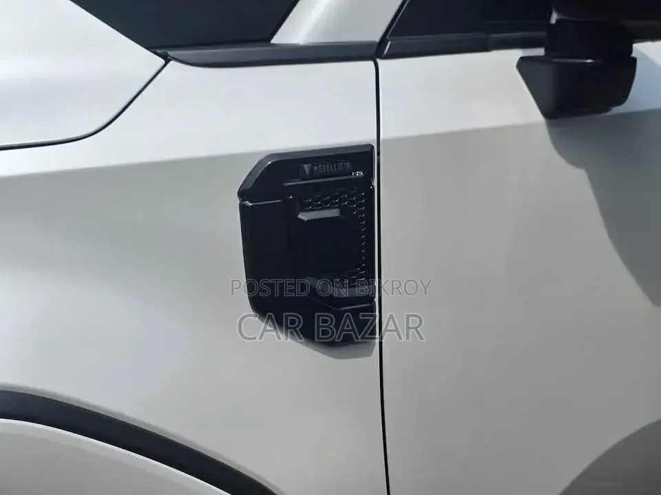 New Toyota Land Cruiser Prado 2024 White