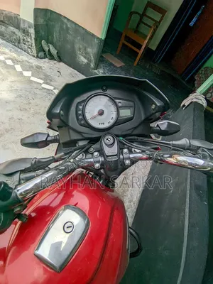 TVS Metro Plus 2021 Red