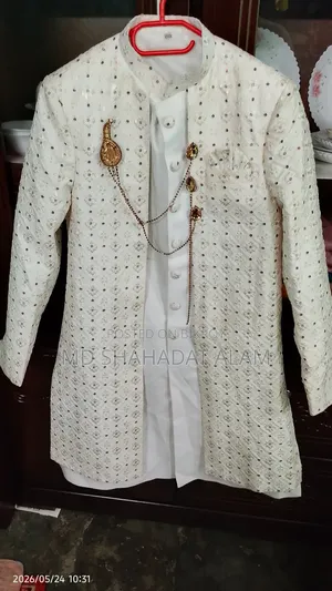 শেরওয়ানি নতুনের মতো
