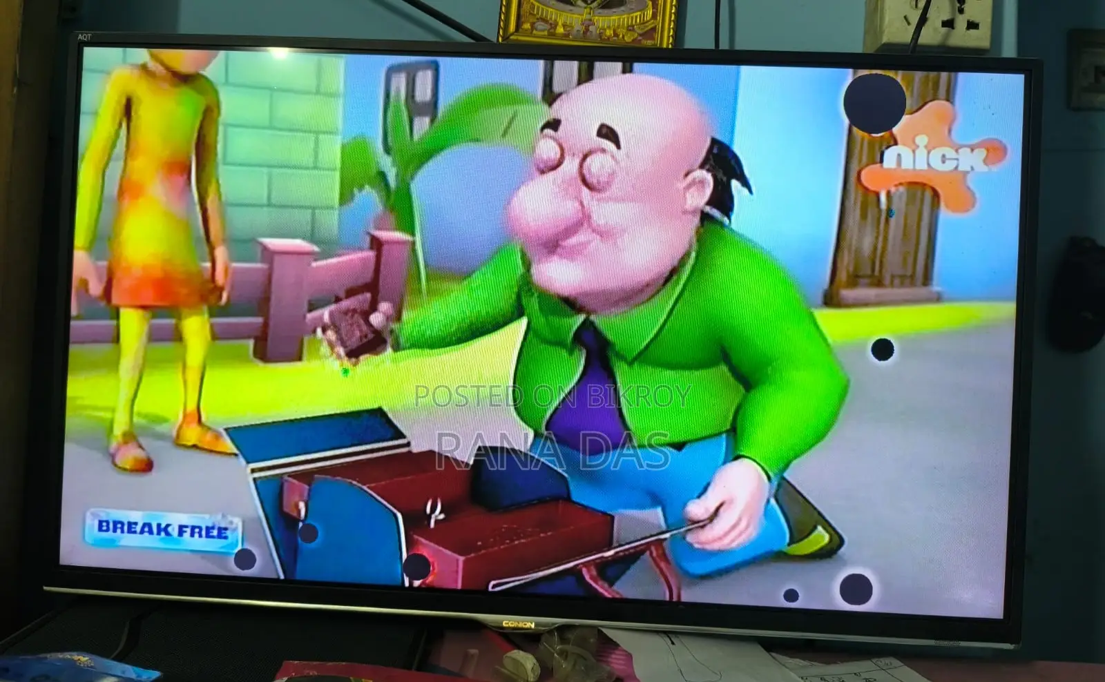 TV 32" Conion Smart