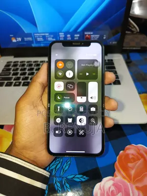 নতুন অ্যাপল আইফোন এক্স ৬৪ জিবি কালো