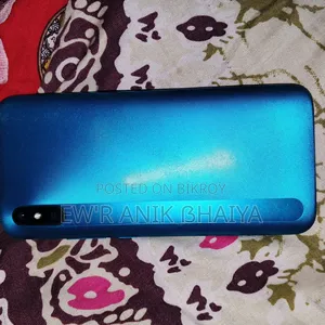 Vivo Y11 32 GB Blue