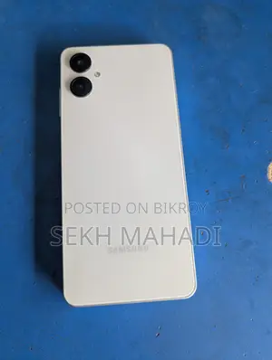 Samsung Galaxy A06 128 GB White