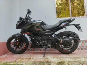 Bajaj Pulsar N250 2024 Black