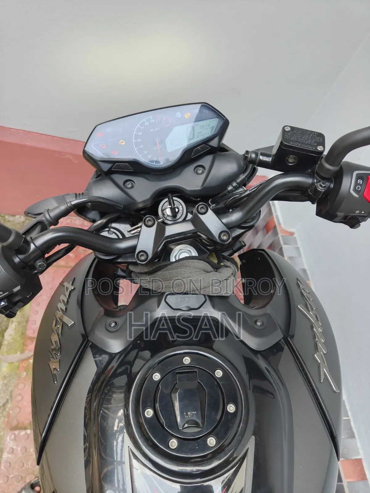 Bajaj Pulsar N250 2024 Black