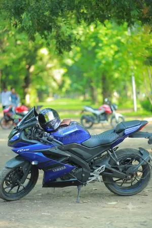 New Yamaha R1 2023 Blue