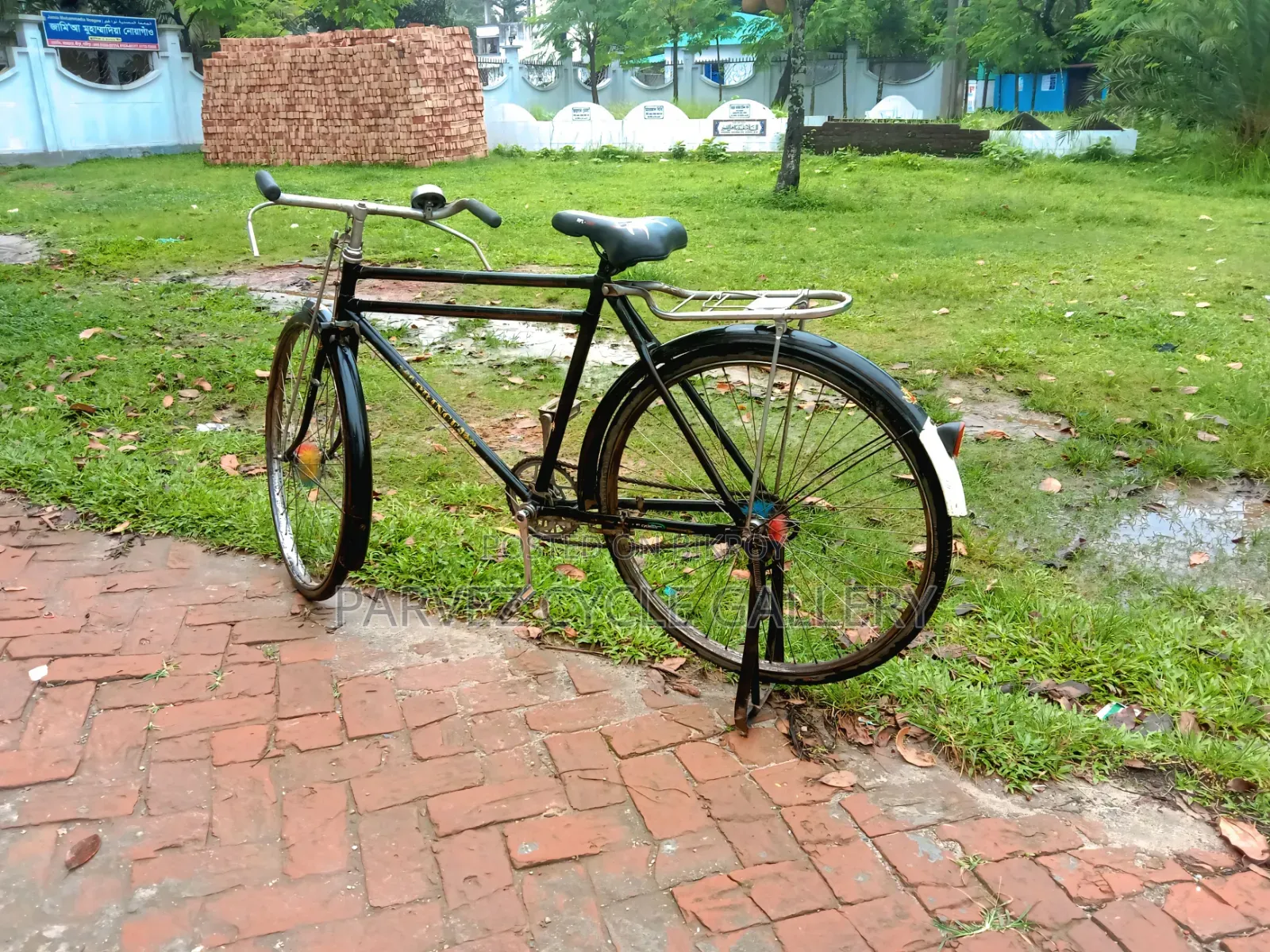 Prince 28" Bicycle | Strong Durable Frame | Fully Serviced |
