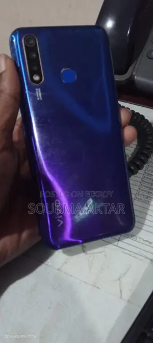ভিভো ওয়াই১৯ ১২৮ জিবি নীল