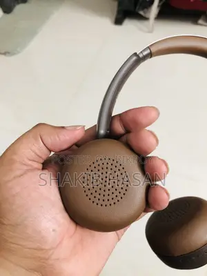 80 Hours of Use on a Single Charge